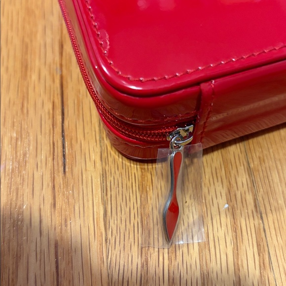 Red (Patent-Leather) Christian Louboutin Logo Vanity Cosmetic-Makeup Bag/Case - Picture 2 of 7